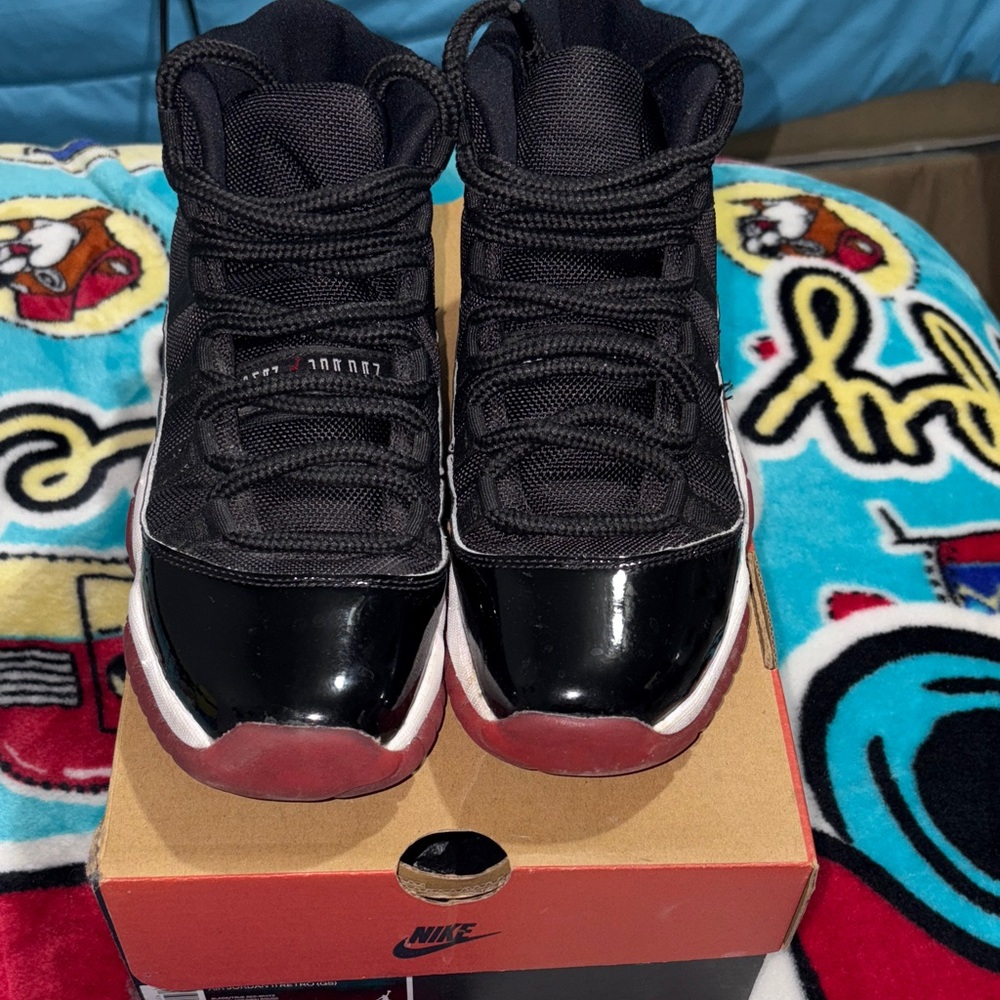 Nike Kids Black and White Sneakers